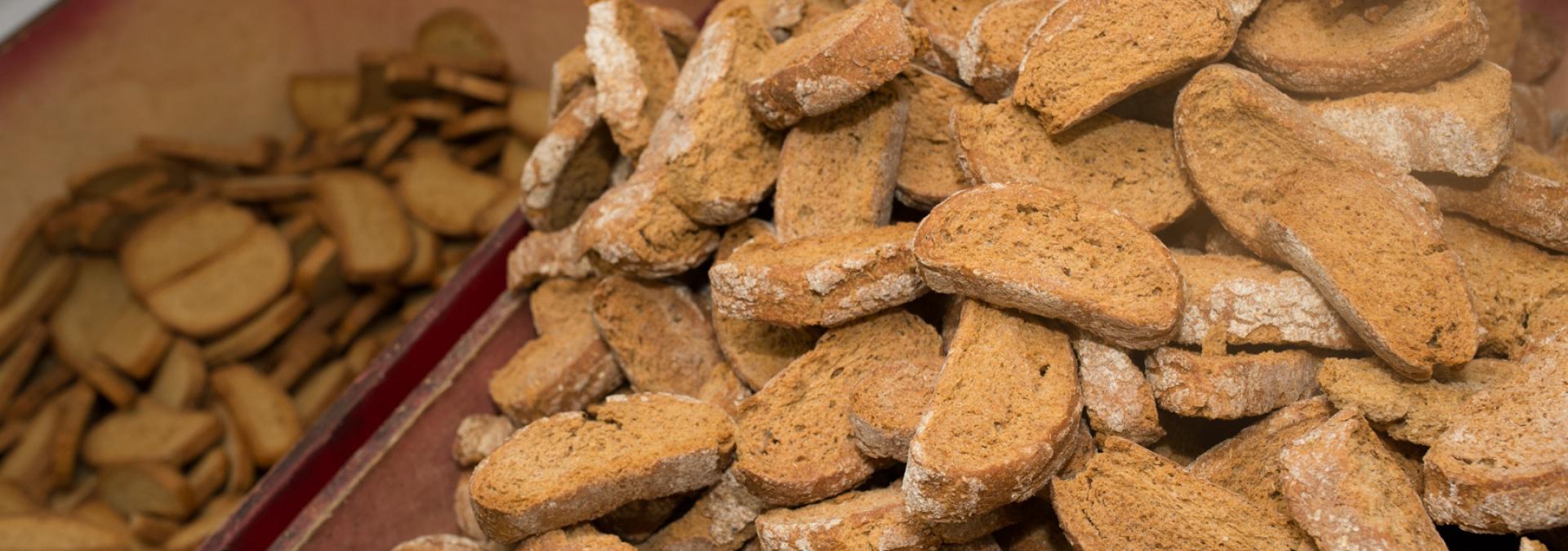 Wheat rusks